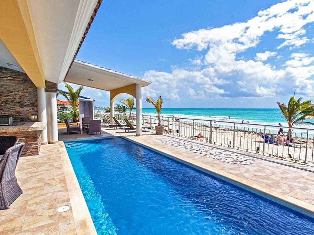 Casa Rebeka Playa del Carmen Real Estate, Playacar Phase 1 for Sale