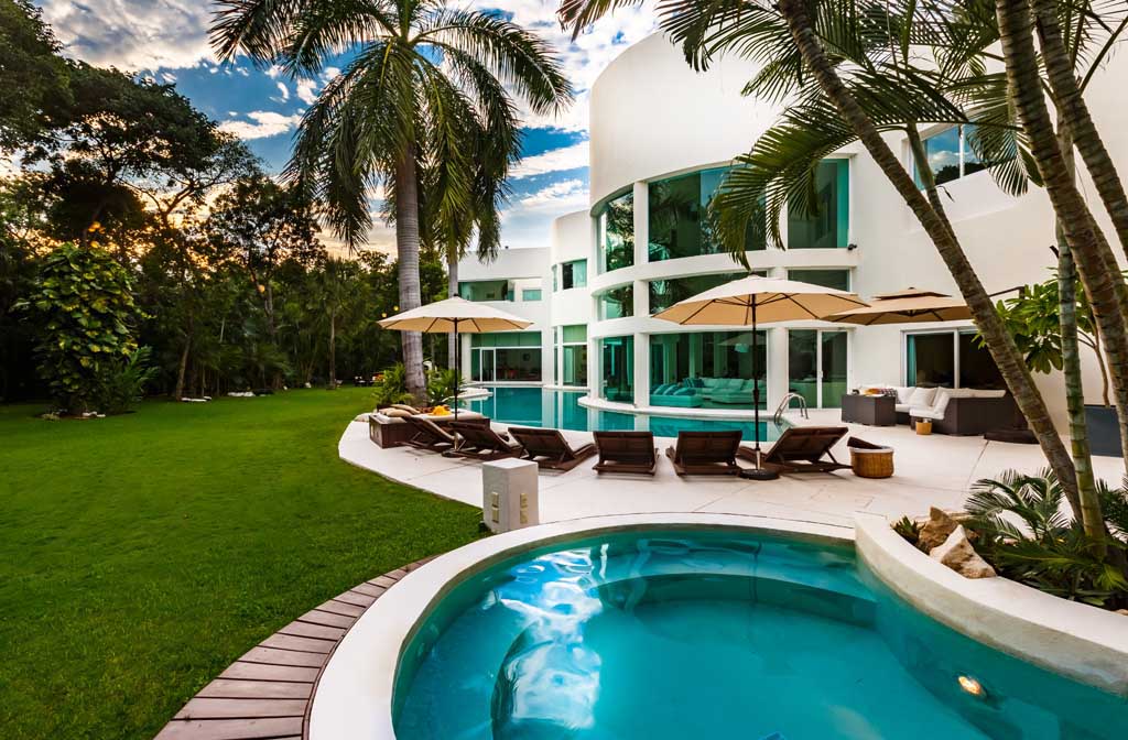 Playa Del Carmen Real Estate