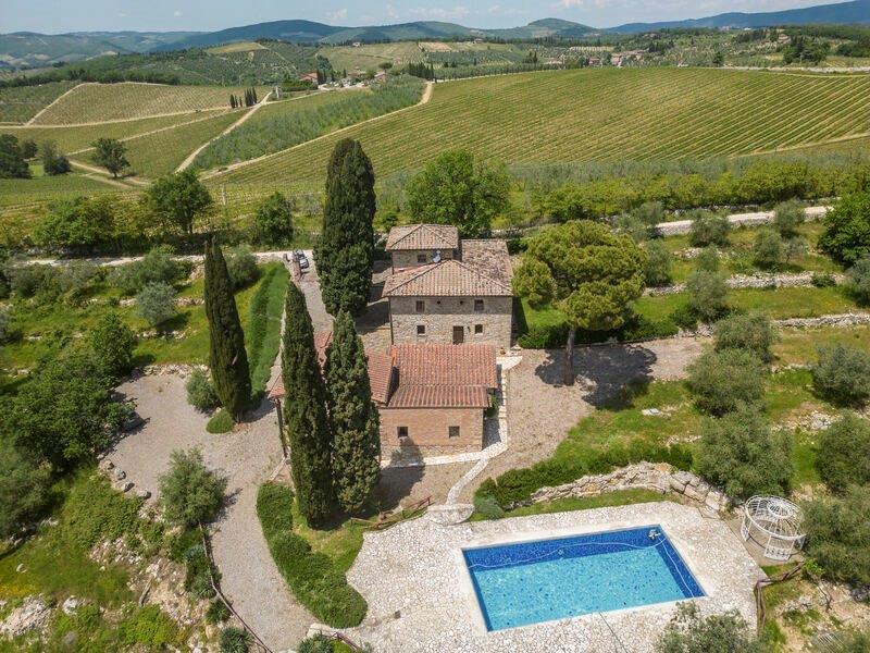 a (234) Villa in Tuscany for Sale