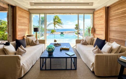 Caleta 6 Bedroom Villa