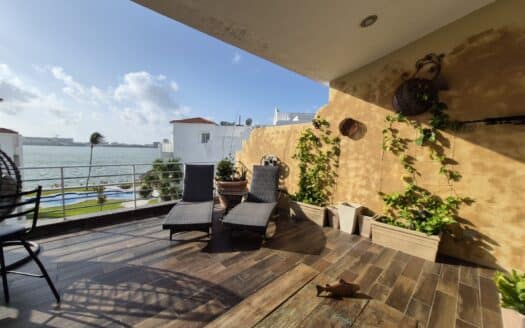 Pok Ta Pok 2 Bedroom Penthouse