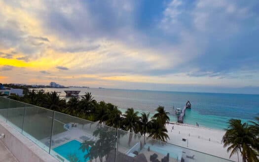 Tortuga 6 Bedroom Beachfront Villa