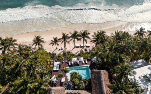 Casa Chic 7 Bedroom Beachfront Home